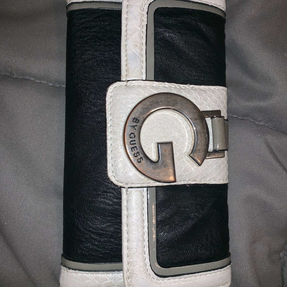 G by Guess wallet